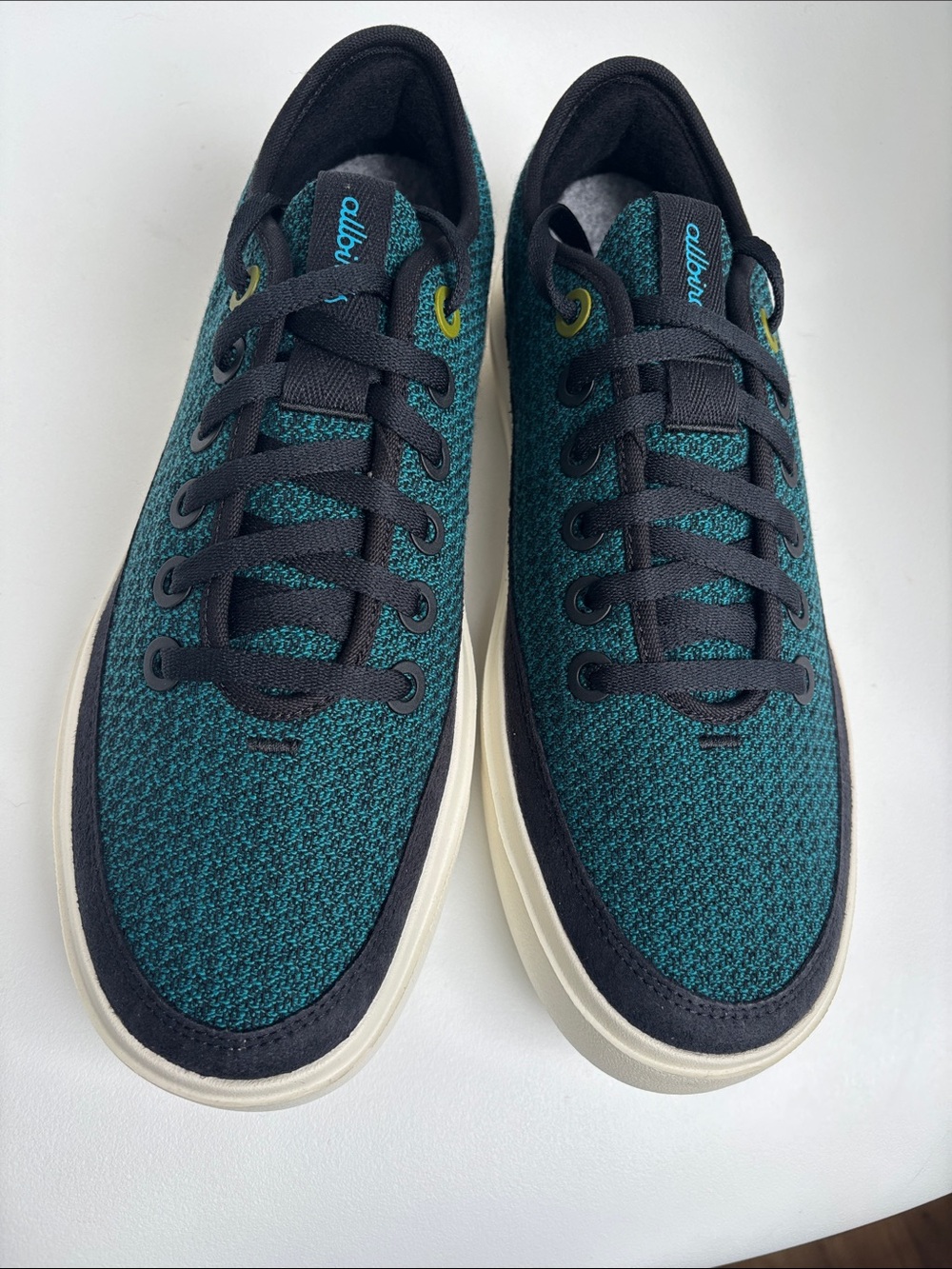 Allbirds WP2, men’s US size 11, color; green, black, and white, new condition